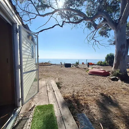 Insolite En Mobil-home Solaire-éclairage, Frigidaire, Recharge Usb Camping Lucciana (Corsica)